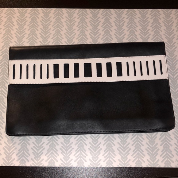 Vince Handbags - Vintage VINCE Clutch NWOT